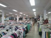 áruház világítás LED fénycsővel