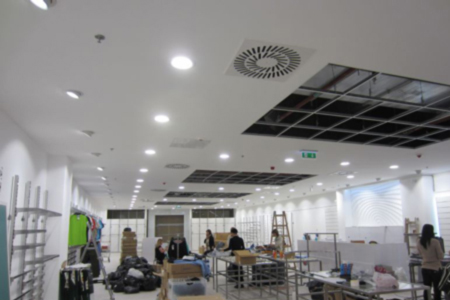 Eladótér LED világítása